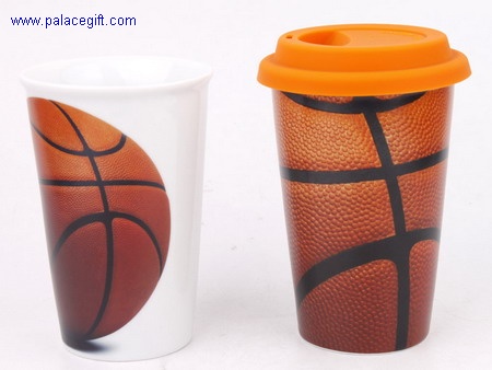 Double Wall Ceramic Mug with Silicone Lid